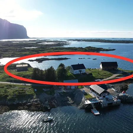 Villa Borgvag - A Unique Seafront Villa In The Heart Of Lofoten Bostad Eksteriør billede