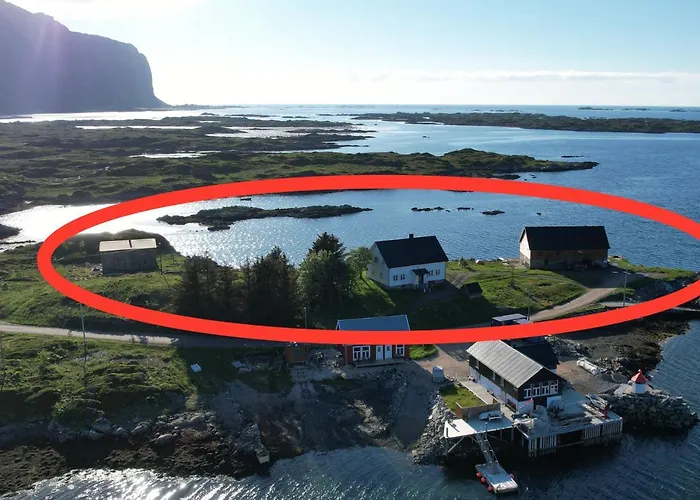 Villa Borgvag - A Unique Seafront Villa In The Heart Of Lofoten